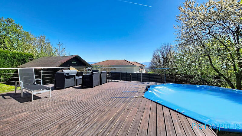 Maison - 183 m² - 6 pièces