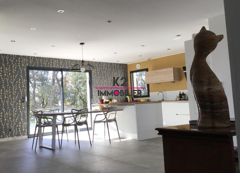 Villa - 193 m² - 5 pièces