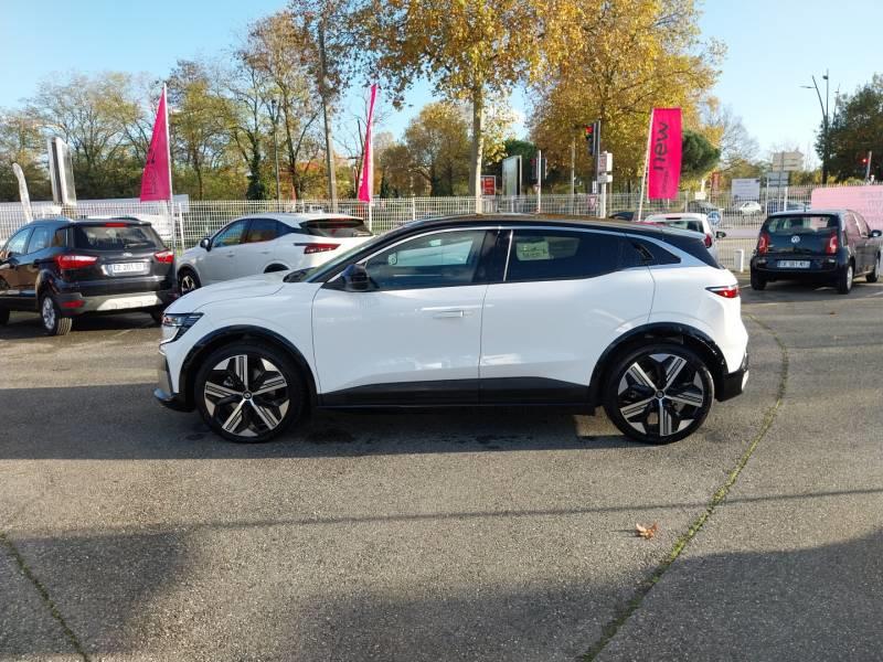 Renault Mégane E-Tech 220 ch autonomie confort Gsr2 Iconic