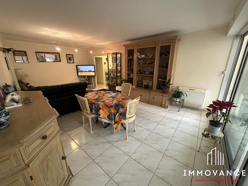 Appartement - 81 m² - 3 pièces