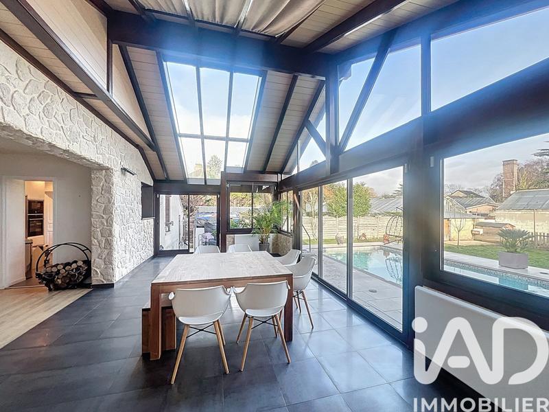 Maison - 157 m² - 7 pièces