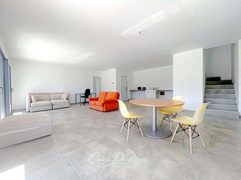 Villa - 150 m² - 5 pièces