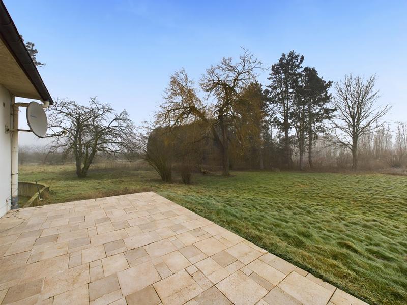 Maison - 245 m² - 9 pièces