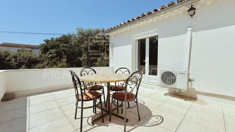 Villa - 168 m² - 6 pièces