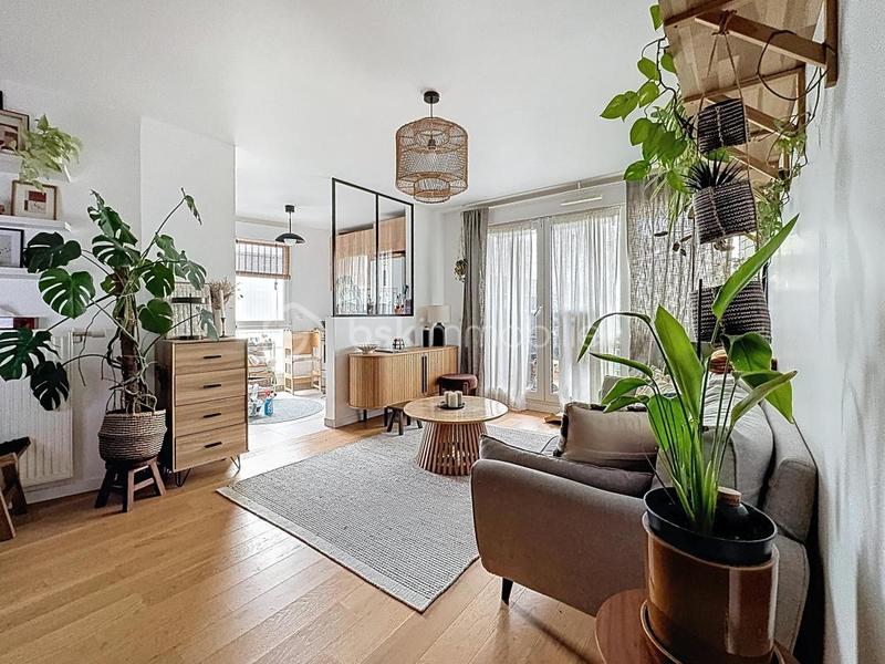 Appartement - 77 m² - 4 pièces