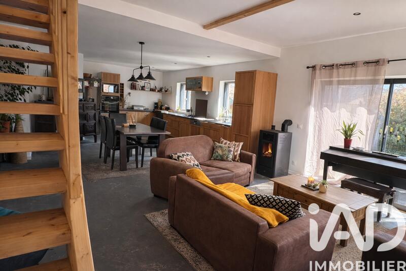 Maison - 130 m² - 5 pièces