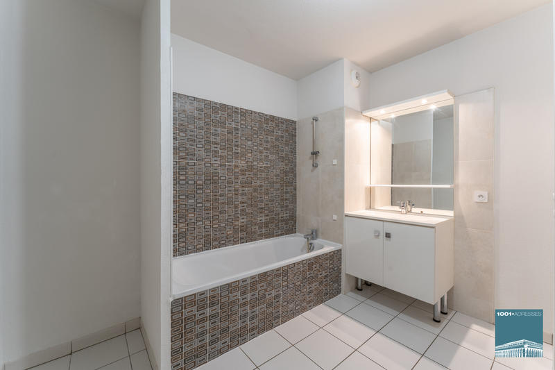 Appartement - 61 m² - 3 pièces