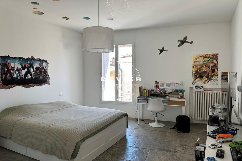 Maison de maîtres - 230 m² - 9 pièces