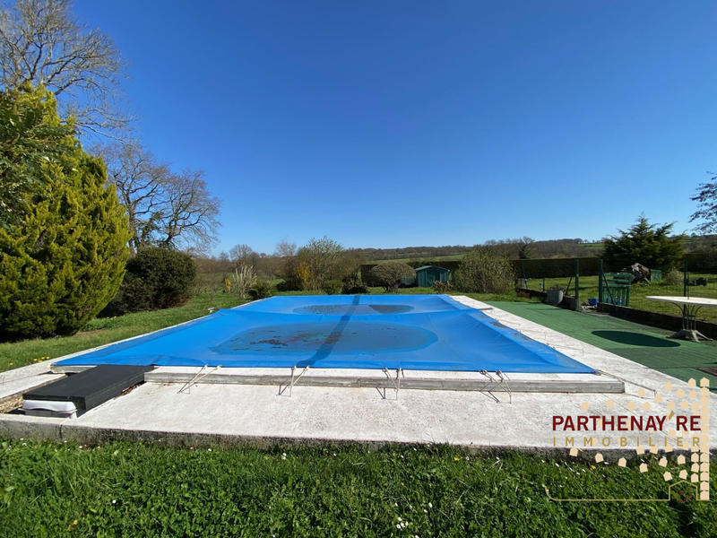 Maison - 142 m² - 5 pièces