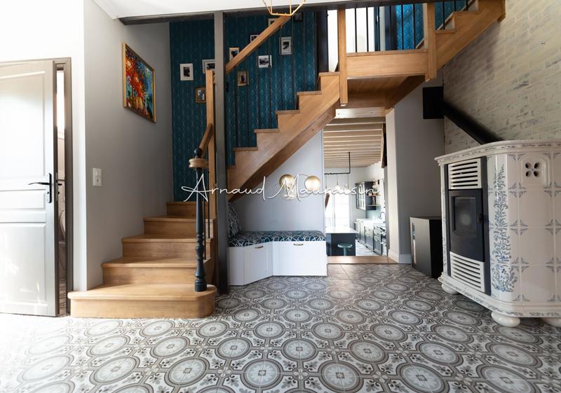 Maison - 182 m² - 6 pièces