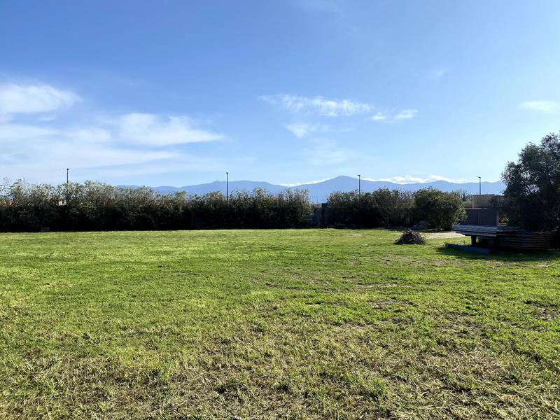 Terrain - 826 m²