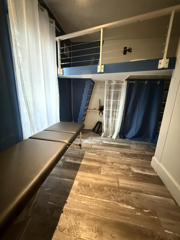 Maison - 239 m² - 9 pièces