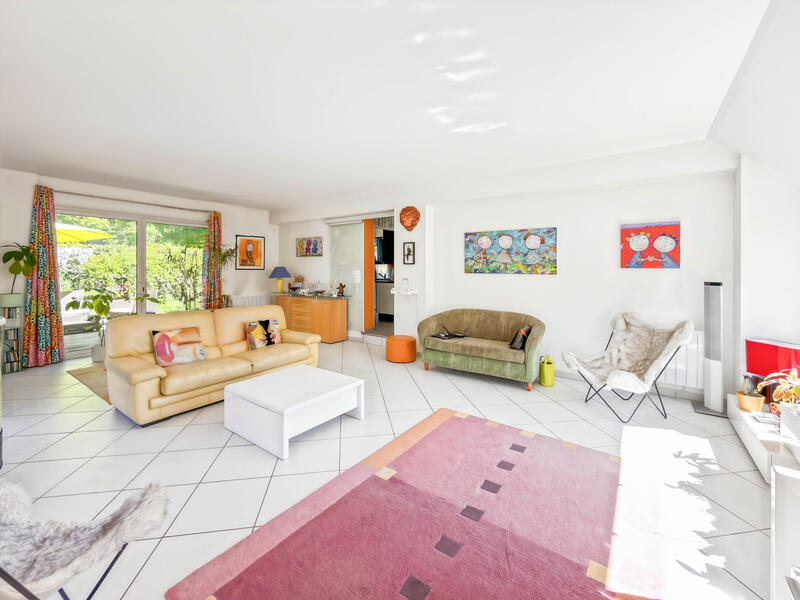 Maison - 146 m² - 7 pièces