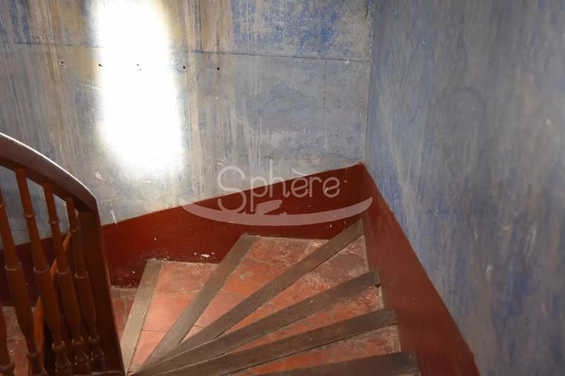 Maison - 175 m² - 9 pièces