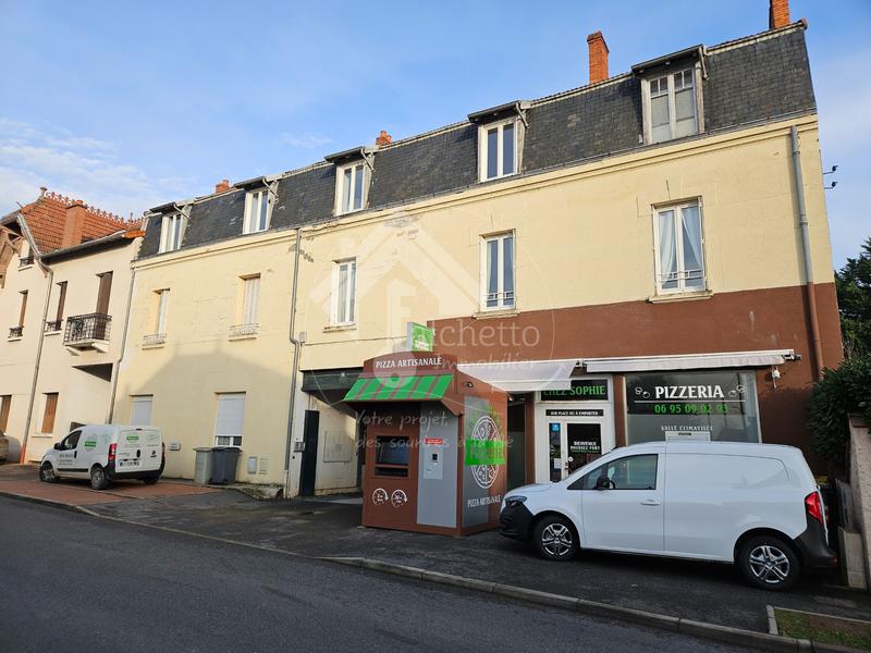 Propriété - 388 m² - 16 pièces