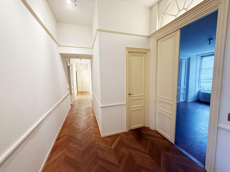 Appartement - 169 m² - 5 pièces