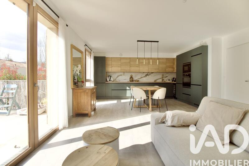 Appartement - 64 m² - 3 pièces