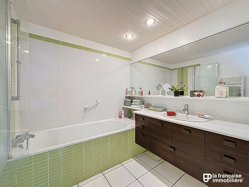 Maison - 173 m² - 5 pièces