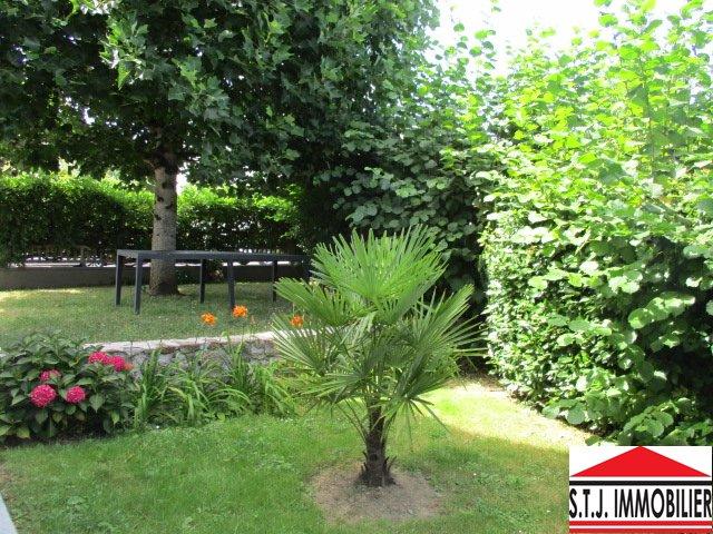 Maison de ville - 113 m² - 4 pièces