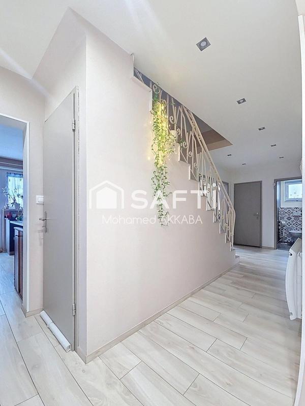 Maison - 125 m² - 6 pièces