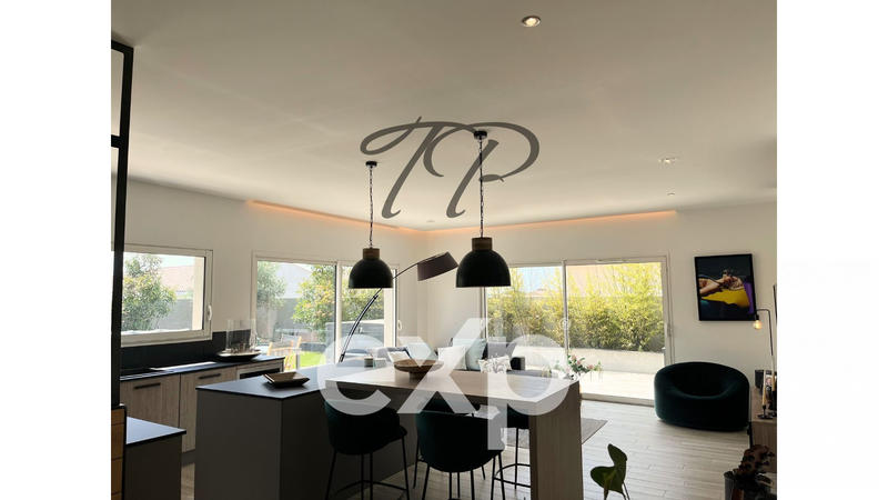 Villa - 268 m² - 7 pièces