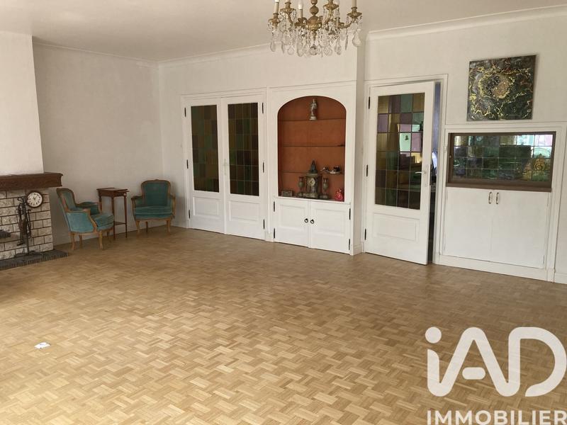 Maison de maîtres - 237 m² - 12 pièces