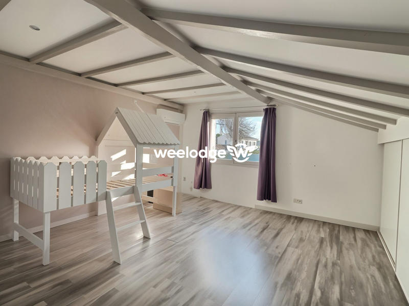 Maison - 172 m² - 6 pièces