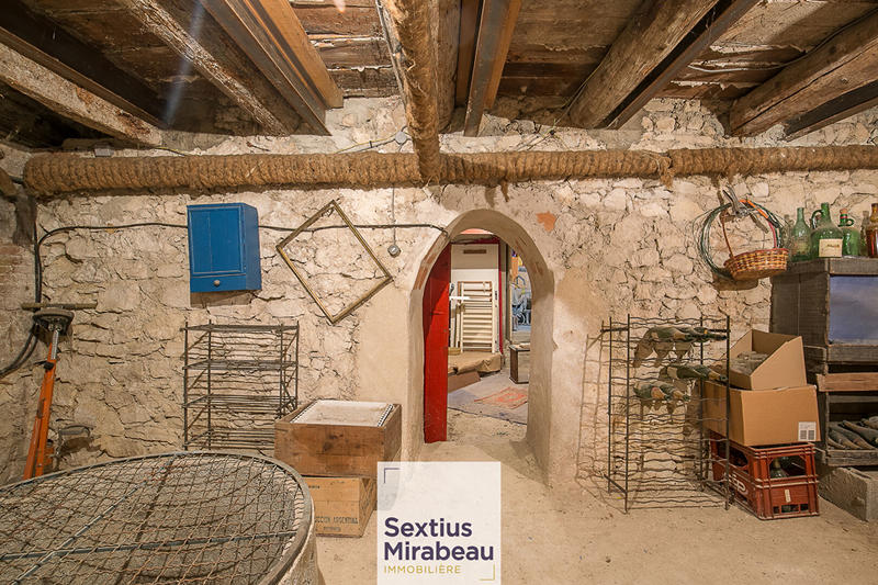 Maison - 160 m² - 4 pièces