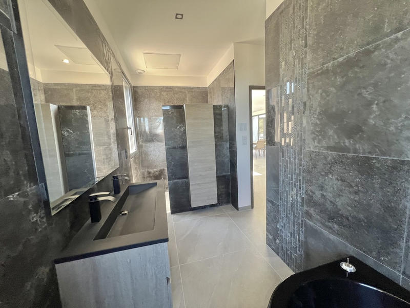 Villa - 128 m² - 4 pièces