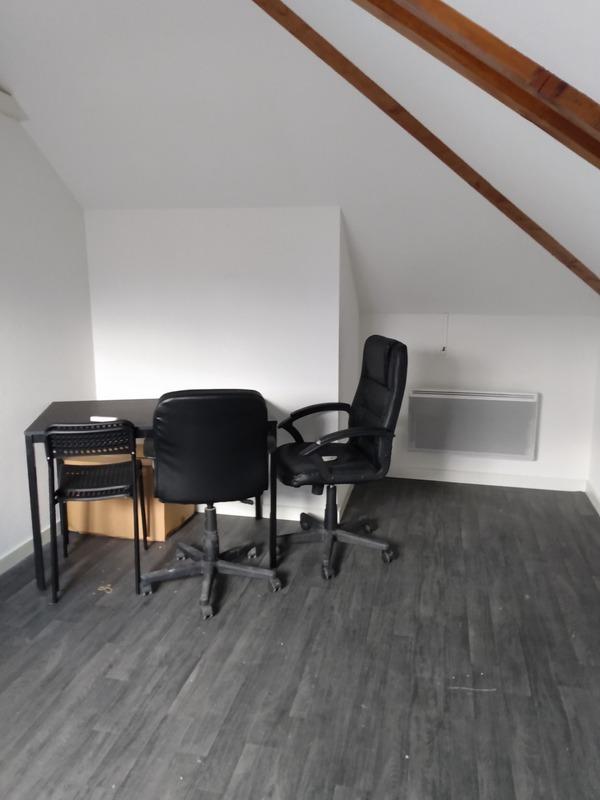 Bureau - 65 m² - 4 pièces