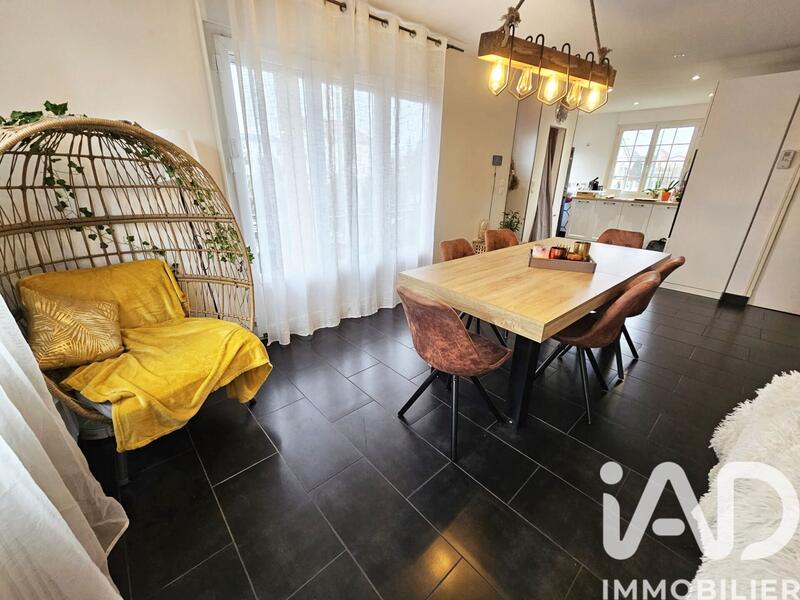 Maison - 108 m² - 5 pièces