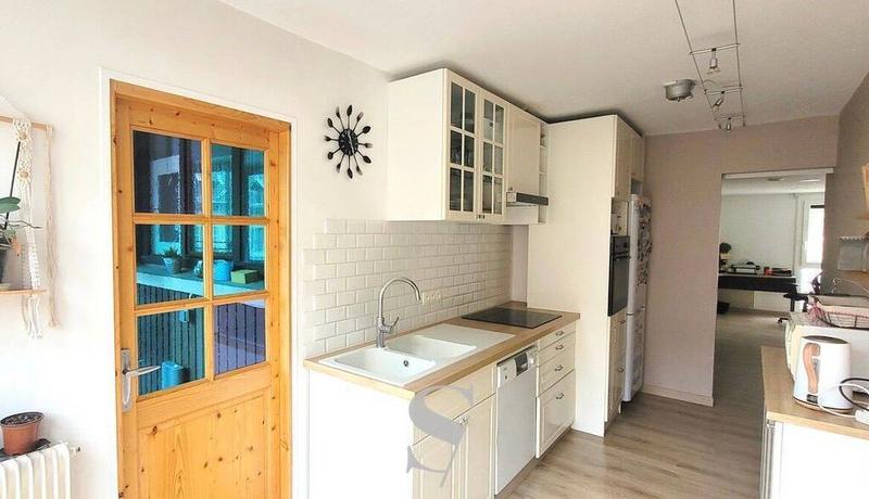 Appartement - 98 m² - 4 pièces