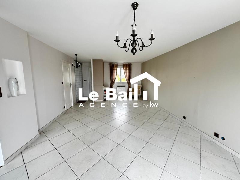 Maison - 104 m² - 6 pièces