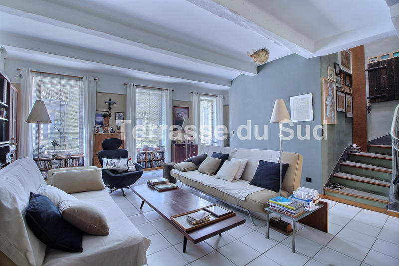 Appartement - 155 m² - 6 pièces