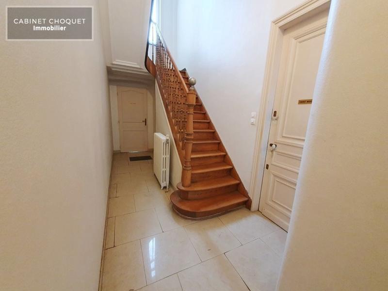 Bureau - 47 m² - 2 pièces