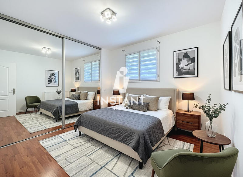 Appartement - 107 m² - 6 pièces