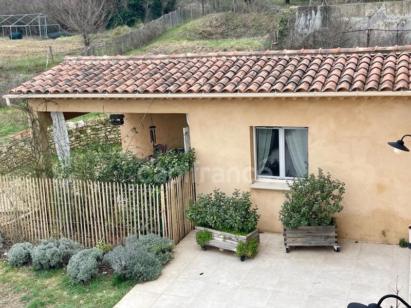 Maison - 308 m² - 10 pièces