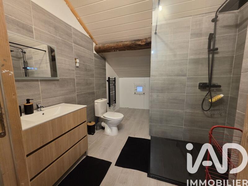 Maison de village - 120 m² - 4 pièces