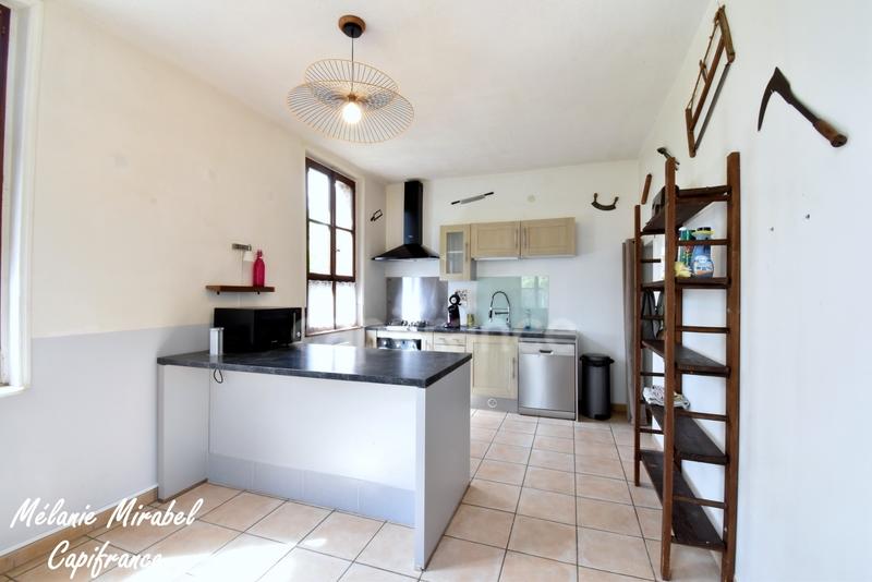 Maison - 137 m² - 6 pièces