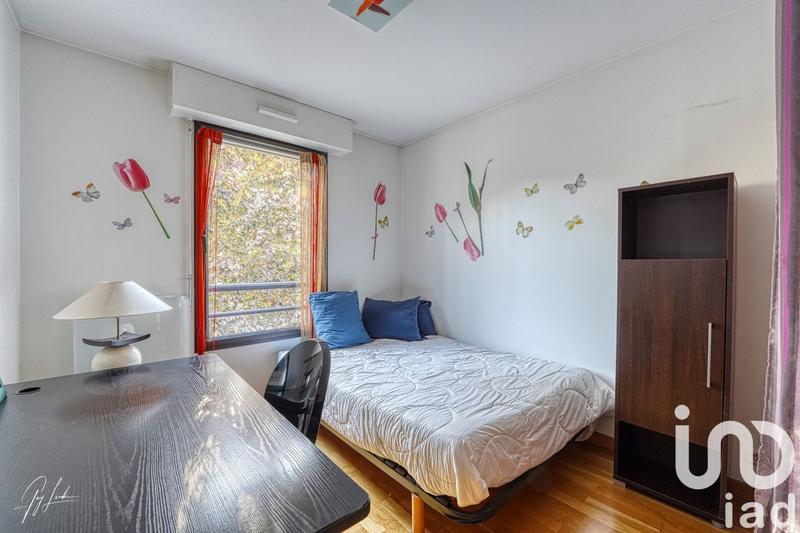 Appartement - 99 m² - 5 pièces