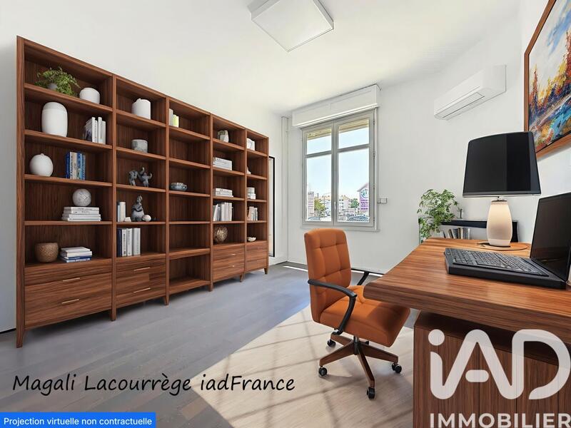 Local commercial - 101 m²