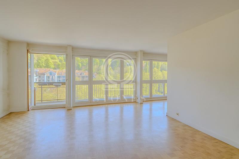 Appartement - 92 m² - 4 pièces