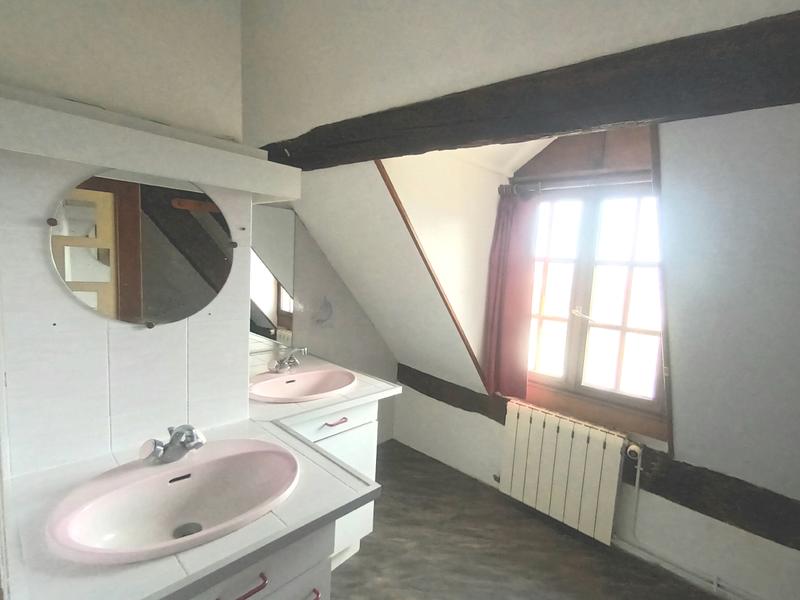 Appartement - 67 m² - 2 pièces