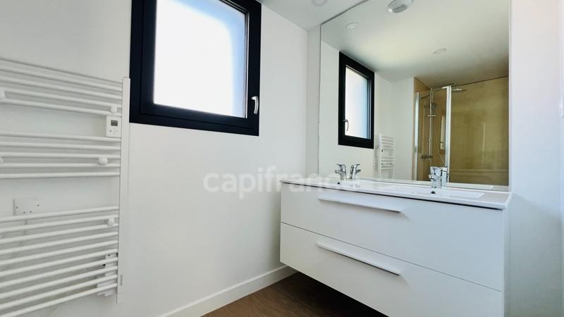 Appartement - 74 m² - 3 pièces