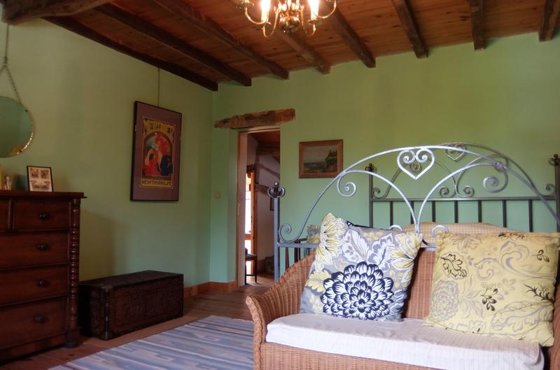 Maison - 210 m² - 6 pièces