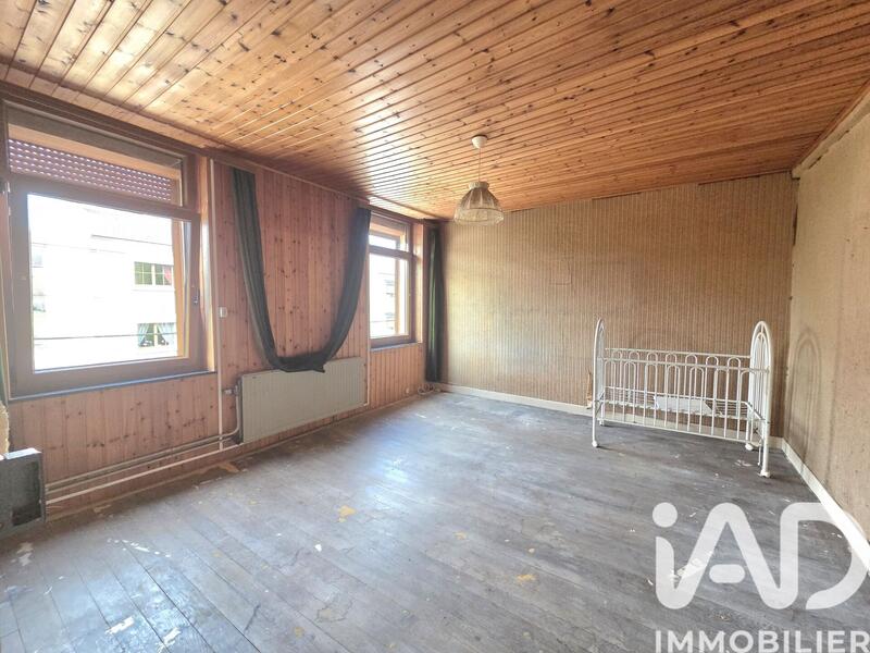 Maison - 104 m² - 6 pièces