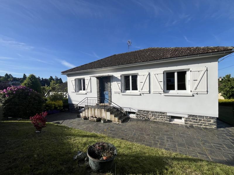 Maison - 95 m² - 5 pièces