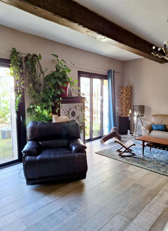 Demeure - 260 m² - 8 pièces