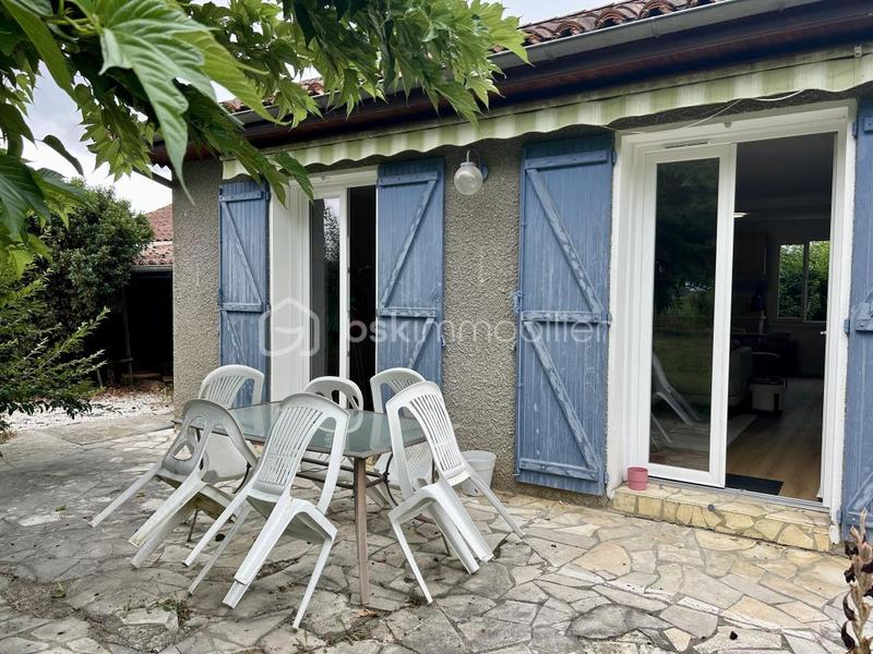 Maison - 95 m² - 5 pièces