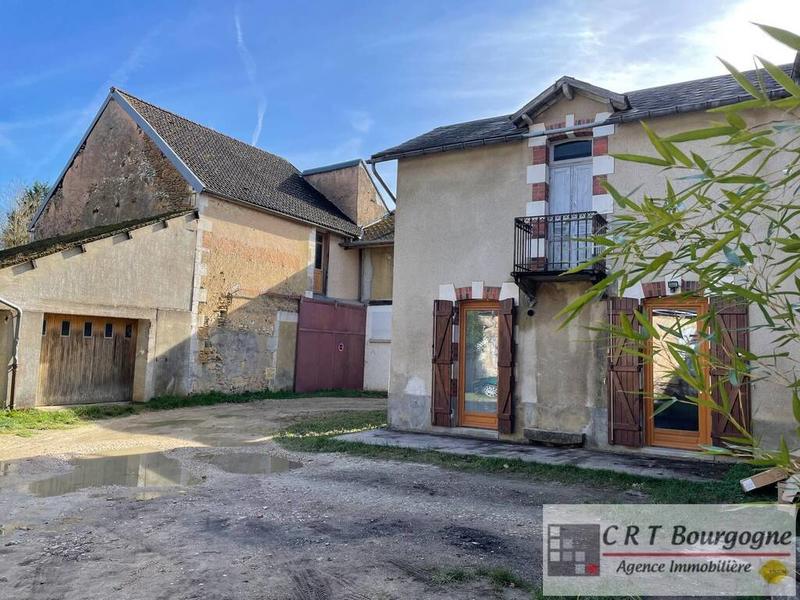 Maison ancienne - 102 m² - 6 pièces